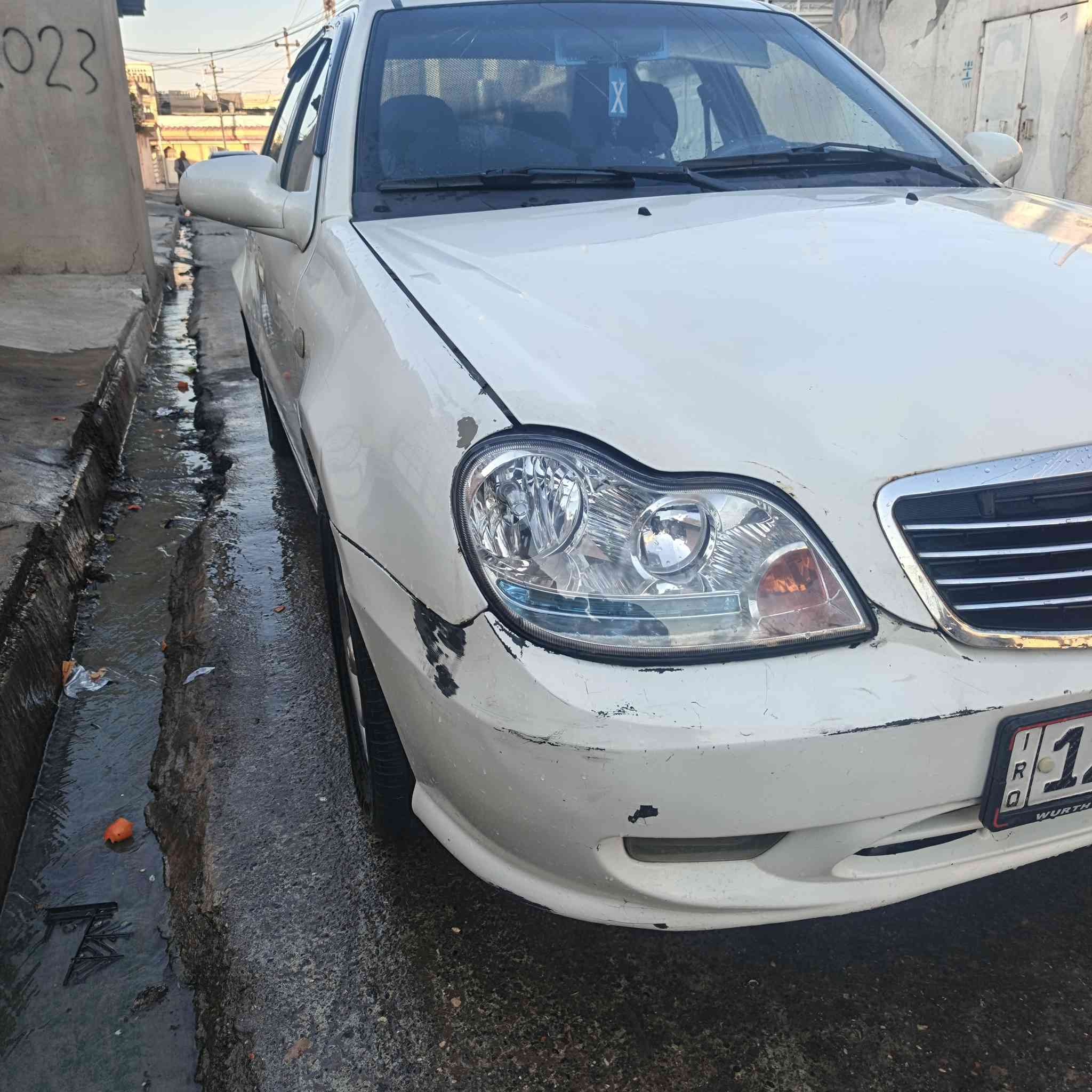 السلام عليكم سيكي للبيع 2013قصه جديده مكيمه كورلا  والمكينه والكير شرط
رقم نينوى  اني الشرعي ٥٢ وبيها مجال للاستفسار اتصال 
***********
بي واتساب
