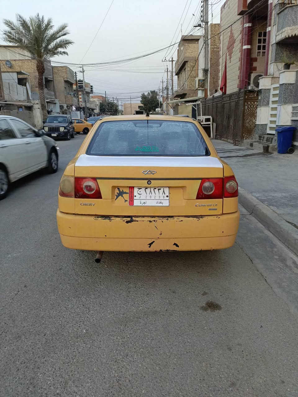 السلام عليكم 
شيري كوين للبيع 2010
مصفره من الهيئه عليها غرامه 100الف
محوره كير ومكينه كورلا السعر 26 ورقه
بغداد حسينية الراشدية 
الرقم ***********
