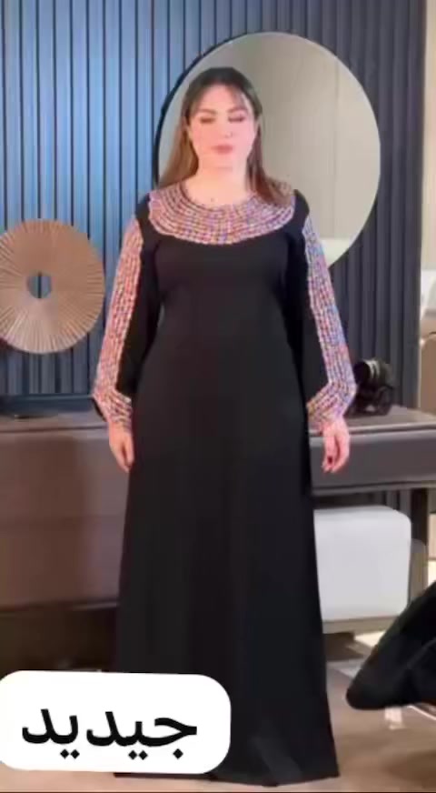 خواتي خالاتي العزيزات الفرعوني ويانا غير
كشمير كابوي 
ستراس اصلي 
موجود كل قياساات 
✅عاديه و ✅خاصه  
للحجز تواصل واتساب ***********
