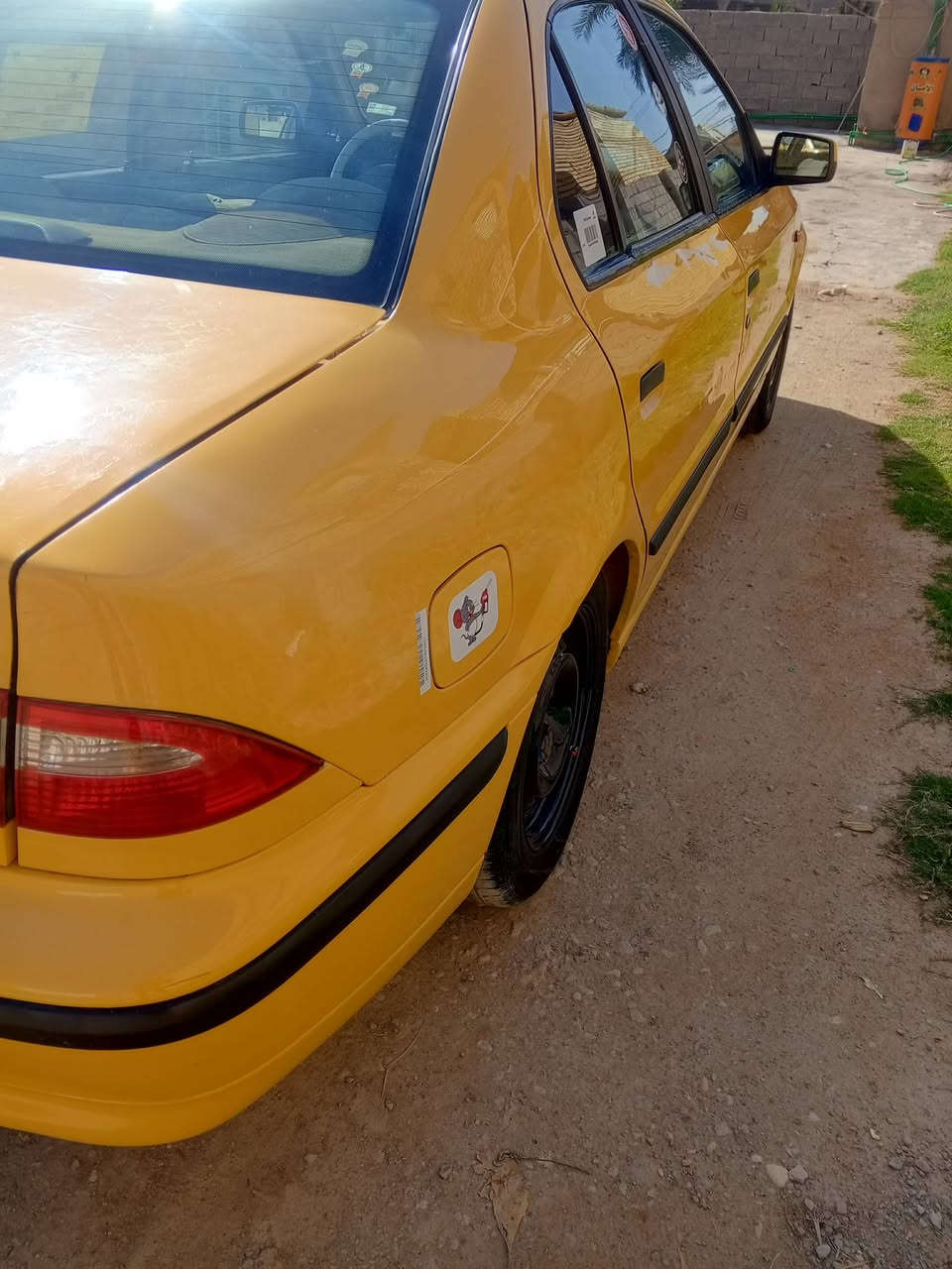 سمند مديل 12 رقم واسط بيه بابين مصبوغات اثر شخط لا مبدلات ولا مفتوحات مكينه جديده كير صدر امامي خلفي  تخم تاير تبريد جاهزه من كلشي مصفره هيئه غرامات  السعر 37وبيه مجال مكاني كوت شراي يتصل ***********
