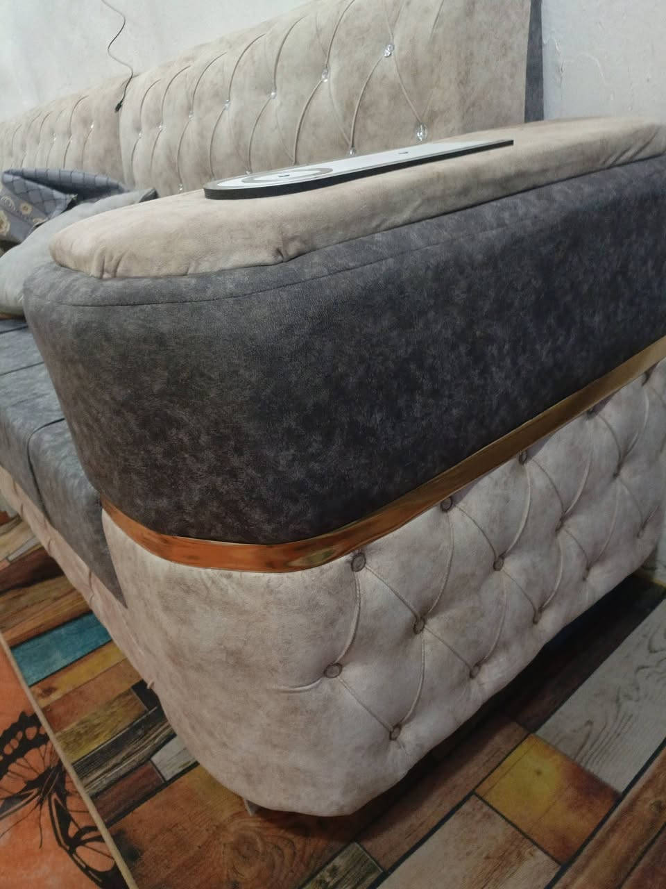 السلام عليكم تخم للبيع ست قطع. ب 400 وبي مجال الرفاعي خلف السوق المسقوف شراي يجيني خاص وبخير ويدلل ***********
