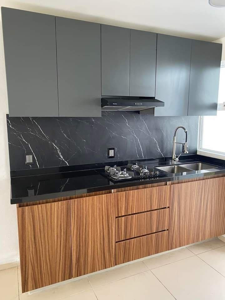 ✨تريدين مطبخ يناسب طولج و مفصل على مزاجج ✨

احنا نصمملك مطبخ على قياسچ انتي مو تصميم جاهز 👌

✅ ارتفاع المجلى والرخام ينحسب حسب طول صاحبة المطبخ حتى تشتغلين براحة بدون تعب
✅ مطابخ HDF أصلية بجودة عالية ومقاومة للرطوبة والاستخدام اليومي
✅ تصاميم عصرية وألوان راقية تناسب كل بيت
✅ استغلال ذكي للمساحات الصغيرة والكبيرة
✅ شغل مرتب وتشطيب يفرق من أول نظرة

✨ جودة عالية + سعر مناسب مقابل الجودة
✨ مطبخ عملي يخدمچ سنين مو مجرد شكل

📩 راسلينا هسه وخلي نحجز تصميم مطبخچ واستشارة مجانية
او مراسلتنه واتس اب 
***********
