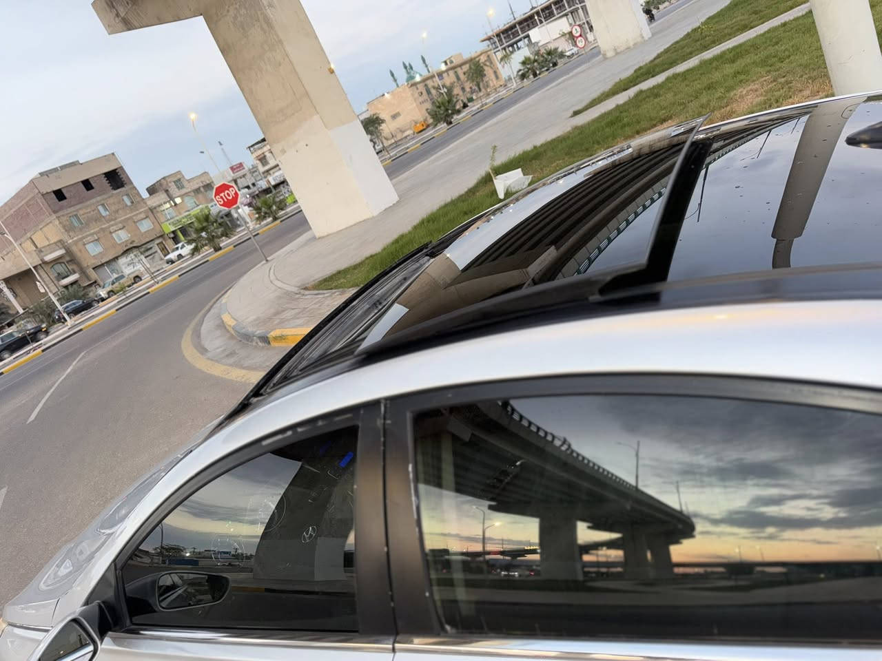 السلام عليكم  سوناتا 2013 غاز بلاد خط واحد وارد كوري 
ادوات ادوات كصه جنطه 
بنوراما فتحيتن فول مواصفات جاهزه مناقصها شي السياره جديده وحلوه  
السعر 50
مكاني البصره
***********
