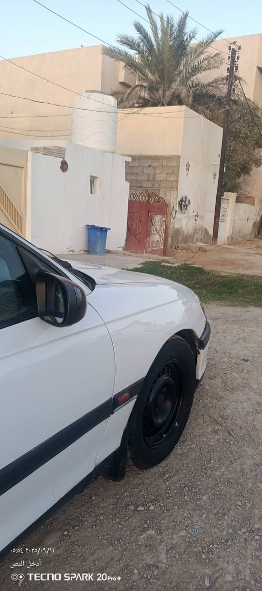 السلام عليكم
للبيع اوبل بزون موديل 1994 (بدون صبغ) بدون ضربه بدون اخياس بلاديه 
مـواصـفـات الـسيــارة
سلايت روف طكتين  (فتحه سقف )
تبريد شغال قطعتين 
رقم اربيل شرط التحويل 
تخم تاير وباتري جديد جام كهرب 
كهربائيات كلها شغاله و ما ملعوب بيها ايرباك شركه

كشنات مخمل كهرباء غرفة نضيفه داخل صاج  مسجل بلوتوث 
محرك 20قبق اسود المرغوب! كير عادي  ترايك 200,للبصره 
السعر 43.بيها مجال للشراي
مكان السيارة ديالى كنعان  رقم الهاتف ***********
