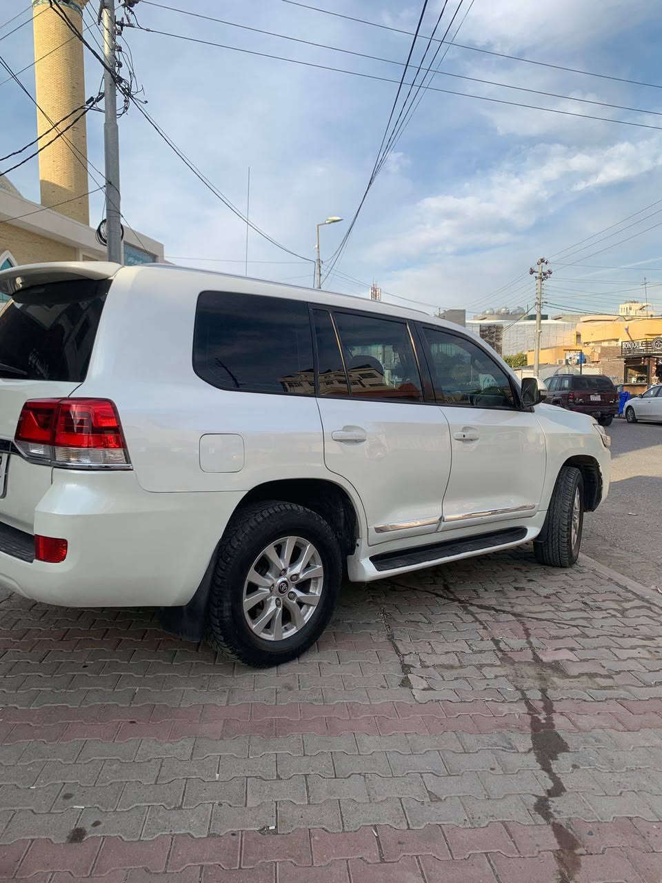 لاندکروز GXR  2010 
مواصفات قطری
محور شکل الی 2022
محرك  /  6  بستم
مفتوح القبغ لاکن شرط الفیتر
بیها جمب خفیف امامی
سیارە ادامە کاملە بدون نواقص
ممشی / 172 الف
مکان  / اربیل
*********** واتساب
*********** واتساب 
مواسفات قەتەری
جگە لەو چوار پارچەی گۆڕاوە
دەرگایەکی پەمپە 
جەمپێکی خەفیفی پێشی هەیە 
قنجێک لە بەتانەی ، بێ ئێڕباگ 
مەکینە V6 قەپاغ کرایتەوە 
ڕەقەم هەولێر سەنەوی نوێ 
ڕۆیشتن /172هەزار کم 
تەنها فرۆشتن 
نرخ ٢٧٨  وەرەقە أربيل, العراق
