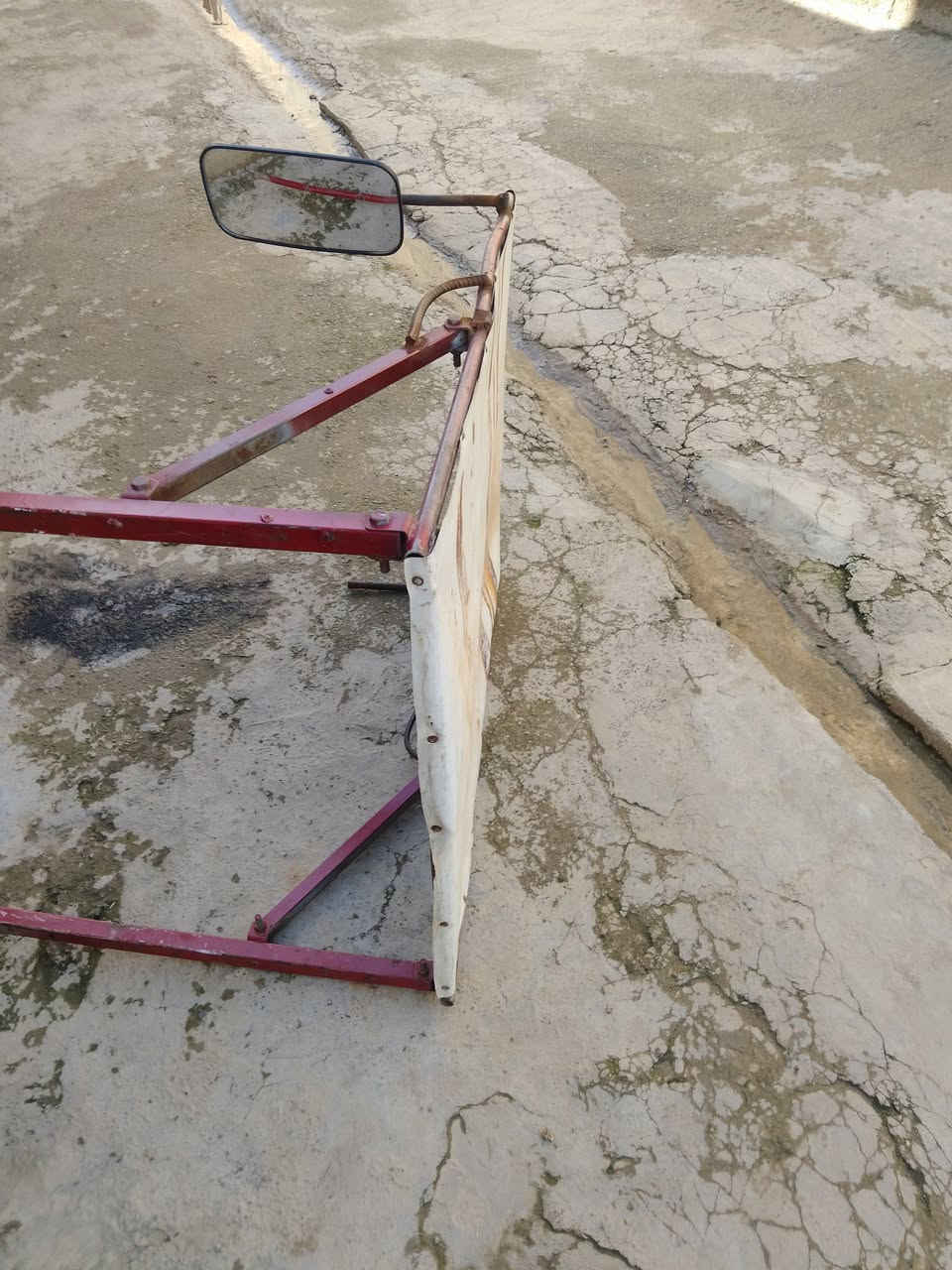 قمرية مال ستوتة للبيع السعر  25وبيها مجال الاستفسار عل رقم
***********
