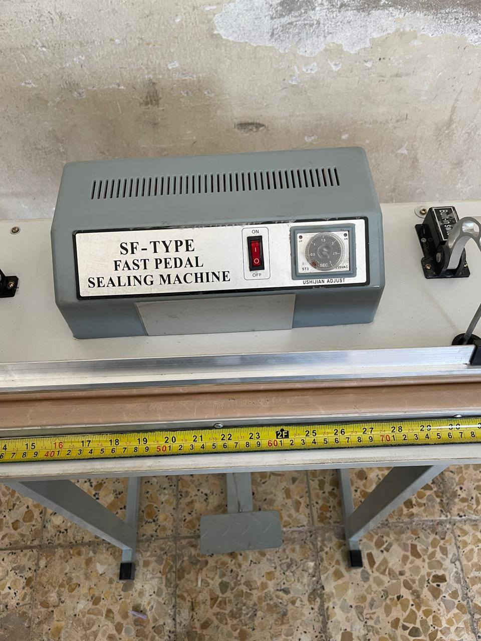 سلام عليكم عندي كاويه مالت اكياس تفيد محلات لكماليات اخت جديده ام لمتر ب100 قفل  مكاني بغداد مدينة الصدر الاورفلي ***********
