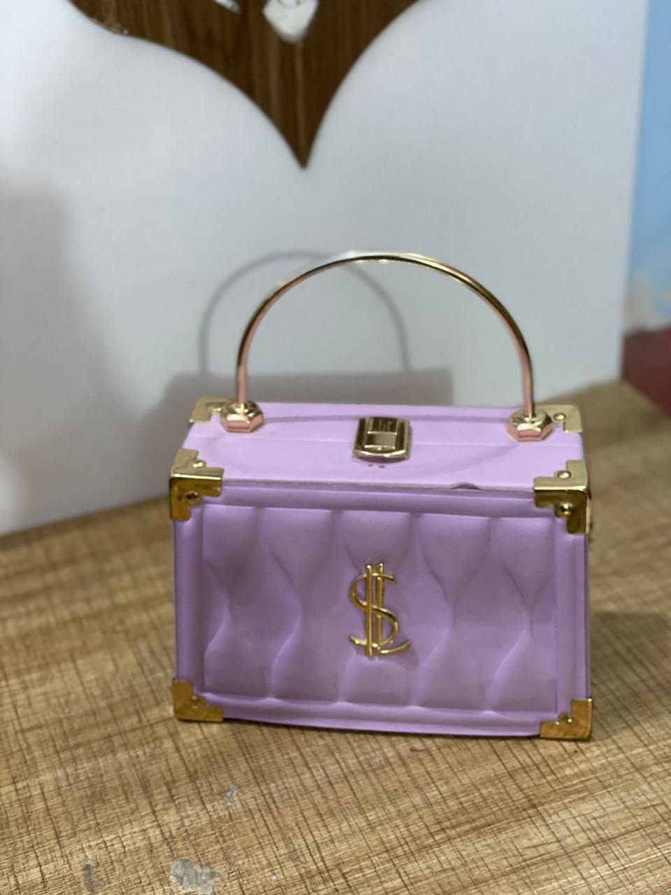 جنط استعمال قليل رايدتهم للبيع بسعر جدا مناسب


**إذا كنت صاحب هذا الإعلان وتريد حذفه لأي سبب، رجاءا أرسل رسالة إلى الدعم الفني**