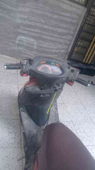 السلام عليكم دراجه فراشه فظائي شغالة سلف هندر مكينة ناعمة مكاني بعقوبة بهرز سعرها ١٥٠ الرقم ***********
