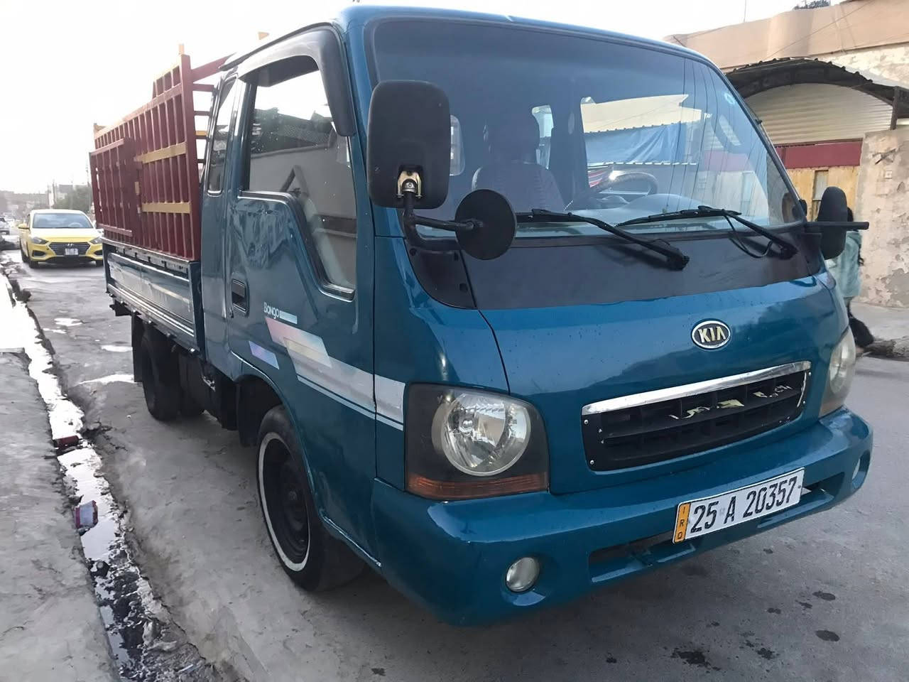 بزون للبيع 2001
اعادة نشر 
بسبب الوعود الكاذبه
مكينة وطاحونه معمر رايمن 
گير اكسن شرط
باتري جديد
سنويه وهزه جدد بأسمي
رقم دولي بأي مكان يعجبك تحولها
شاصي مكصوص من يم الباتري 
سياره جاهزه من كلشي 
سعر 77 وبي مجال 
***********
