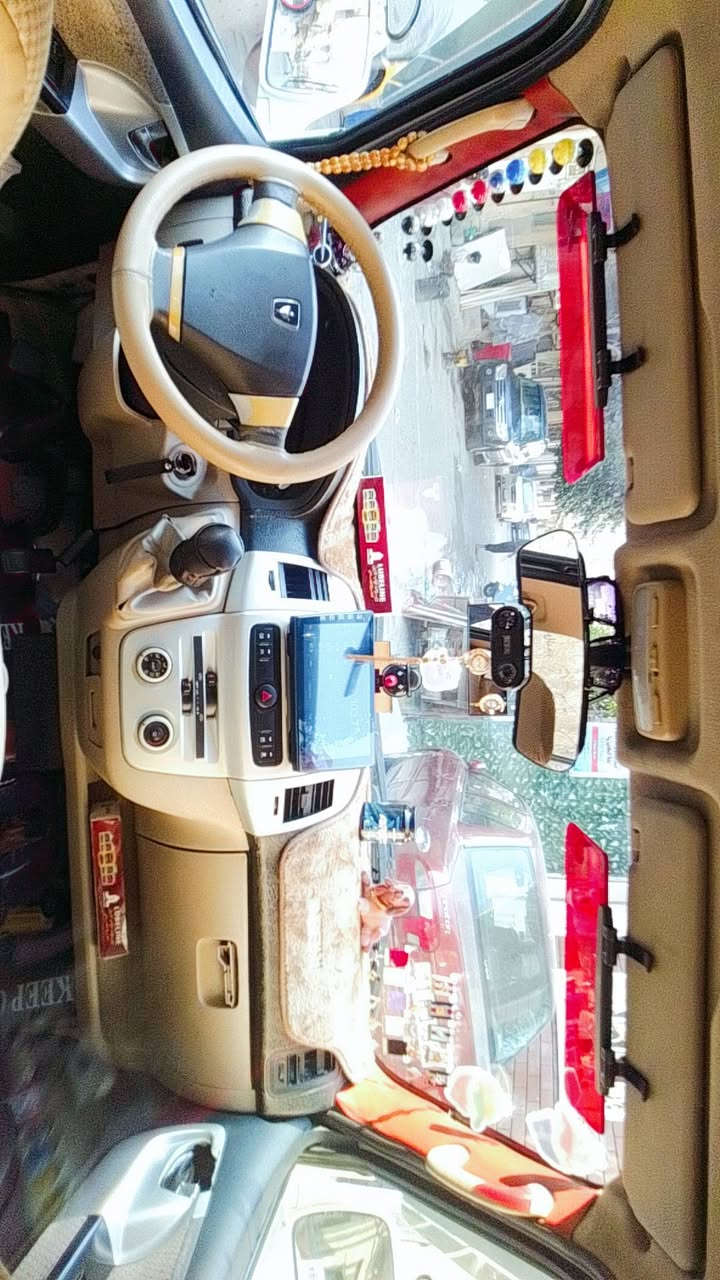 السلام عليكم كيه اج وان 14السياره احلى من الصور العنوان بغداد البياع السعر 105الرقم انكليزي الرقم ***********
