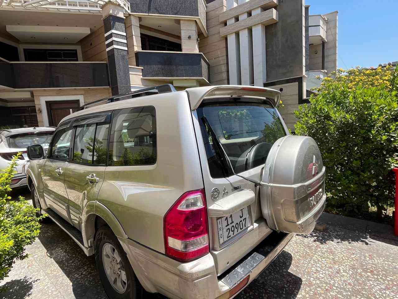 باجيرو ٢٠٠٦ مكفوله من الصبغ بسعر ٨٨ ورقة ***********
077‪4684‪5461
***********
المكان بغداد اليرموك
السلام عليكم عندي مسيوبيشي باجيرو موديل ٢٠٠٦ اللون ذهبي شمباني خليجية السيارة بدون صبغ وبدون حادث محرك ٦ سلندر حجمه ٣٠٠٠
٧ راكب
٣ قطع تبريد ثلج 
السيارة جاهزة بدون نقص 
رقم بغداد دولي الجديد هزة وسنوية جديدة  بأسمي ثاني يوم التحويل 
السعر ٨٨ ورقة 880‪0$
الهاتف : 077‪4684‪5461
***********
الرجاء الاتصال على الهاتف لان اني مكلف بالنشر 
077‪4684‪5461
*********** بغداد, العراق
