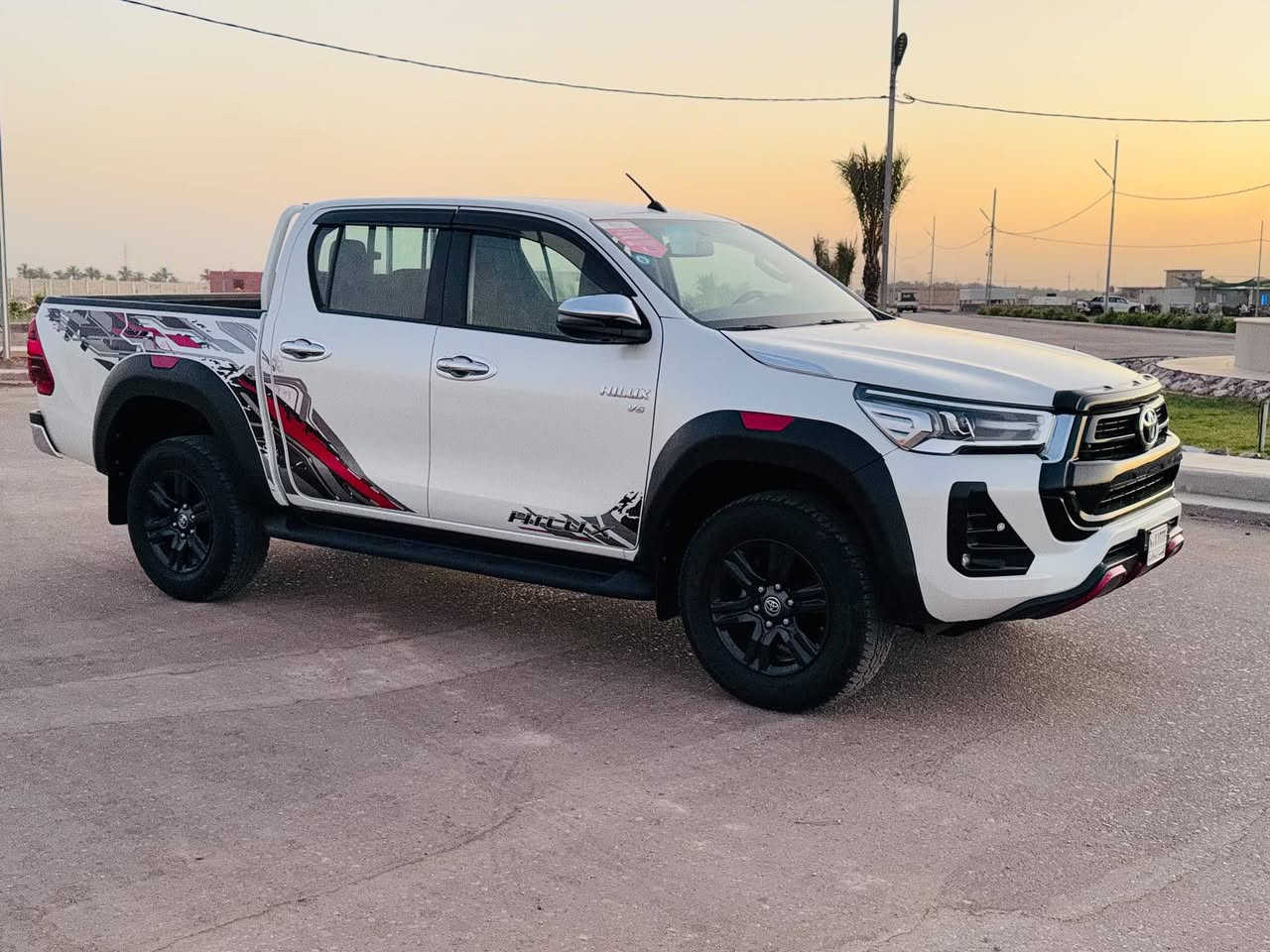 سلام عليكم للبيع بيكم موديل 24ساس  ماشيه 24الف رقم بغداد بيع ومراوس للاتصال ع رقم  ***********
