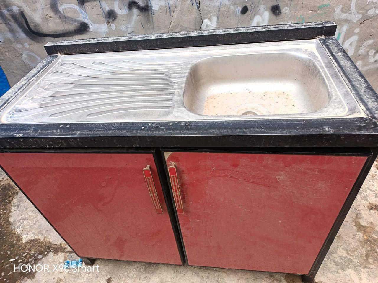 للبيع مكاني سيديه ***********
