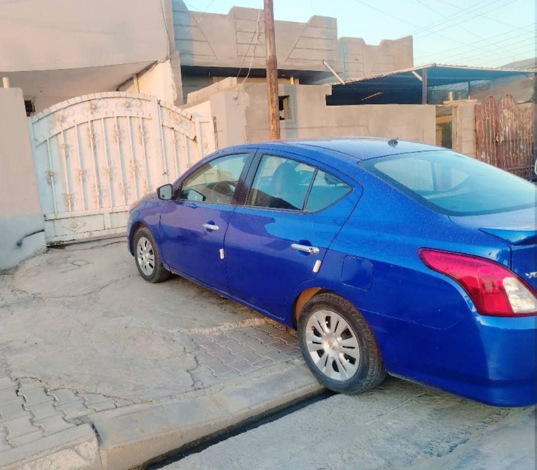 نيسان فيرسا موديل 2017 اربع قطع صبغ بدون دواخل رقم اربيل سنويه جديد دفتر بنزين موجود كير اوتوماتيك محرك بشرط وكير بشرط ما مفتوح  ***********      سعر 79
