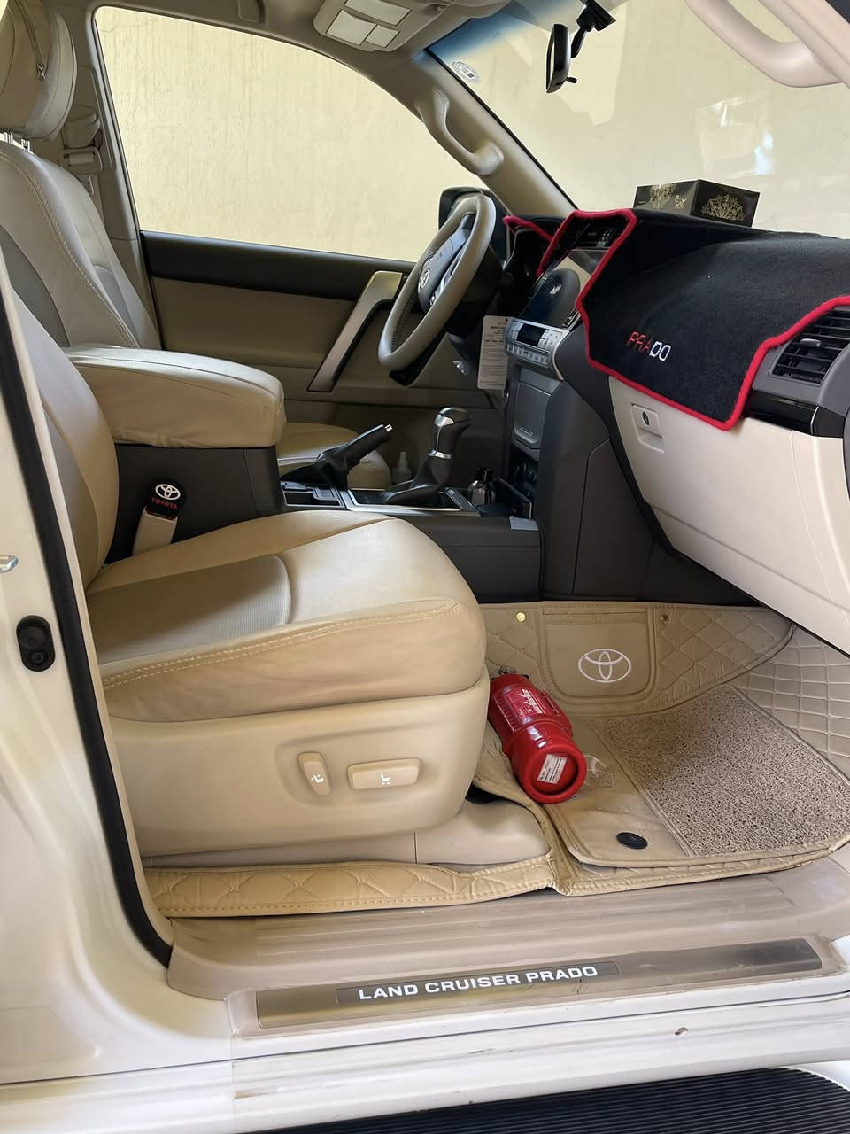 برادو 2023
للبيع 

ماشية 43 الف 

رقم اربيل 

مواصفات ال TXS 

السعر 44 وبيه مجال بسيط 

السيارة بيه بارد ب الصندوك اربع أصابع بدون صبغ 

واتساب للاستفسار ***********
