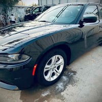 جارجر موديل 22  اصل  وارد امريكي  ماشيه ٣٧ ميل  سيارة جديده حادثه فقط ...