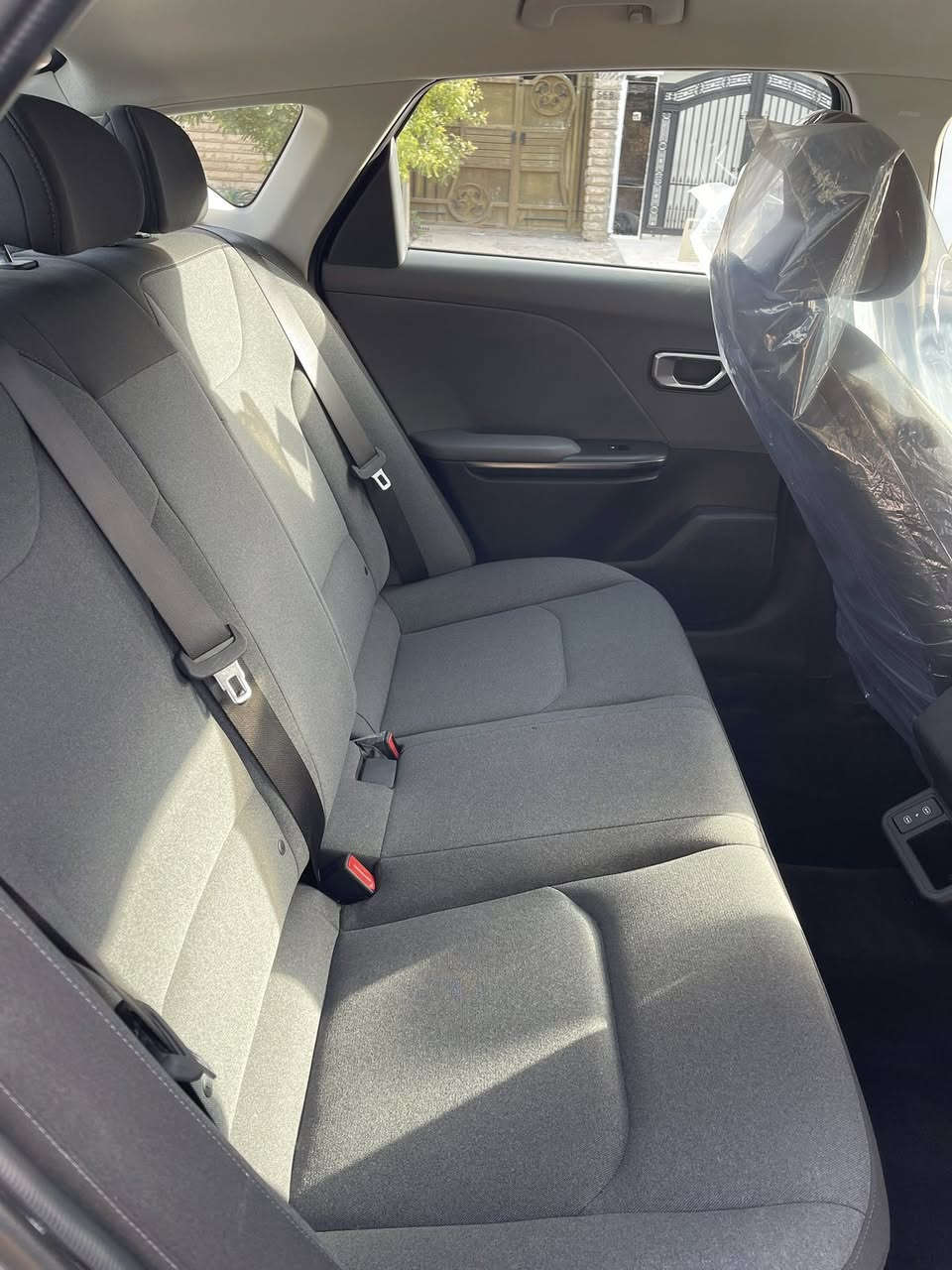 السلام عليكم
عندي كيا K4 لون شمباني فاتح وارد امريكي زيرو ماشيه الف بعد زيرو 
 ***********((بدون اي ايرباك))
السعر((182)) بيا مجال بسيط السياره بجم مكفول كبس حادث السياره باب خلفي ايمن وكل صور الحادث عندي حتى الدعاميات بدون صبغ سياره كله ليبل واحد 
سياره بصمه.. تشغيل عن بعد.. لايت زنون لد امامي خلفي شاشه متصله كامله.. دشبول دجتل 3 الوان..تحكم ستيرن
تحديد مسار سياقه ذاتيه..رادارات جانبيه رادار امامي+ رادار خلفي..ويل كب.. سياره بعده بوضع الشركه صغر برغي نقص ما بيه…
السعر((182)) بيه مجال بسيط ***********
 مكان سياره بغداد الكرخ رقم اربيل بأسمي البارحه رقمته تحويل ثاني يوم
