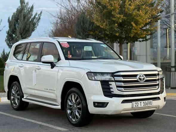 لاند كروزر موديل2024زيرو شركه جيهان ثلاث شاشات مكفوله كفاله عامه 30الف ماشيه GXRعنوان سليمانيه السعر685بيها مجال***********
