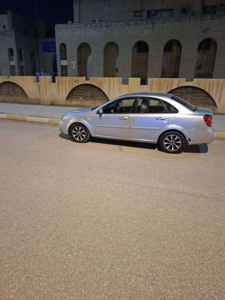 السلام عليكم اوبترا موديل 2007 محرك وكير المكفولات الحداديه حلوة التبريد شغال بي ضربه جاملغ السيارة مصبوغ عام جماليه رقم بابل السنوية 2027 تسقط  مكان السياره بابل مركز رقم الهاتف *********** العنوان بابل حي الجامعة السعر 55وبي مجال
