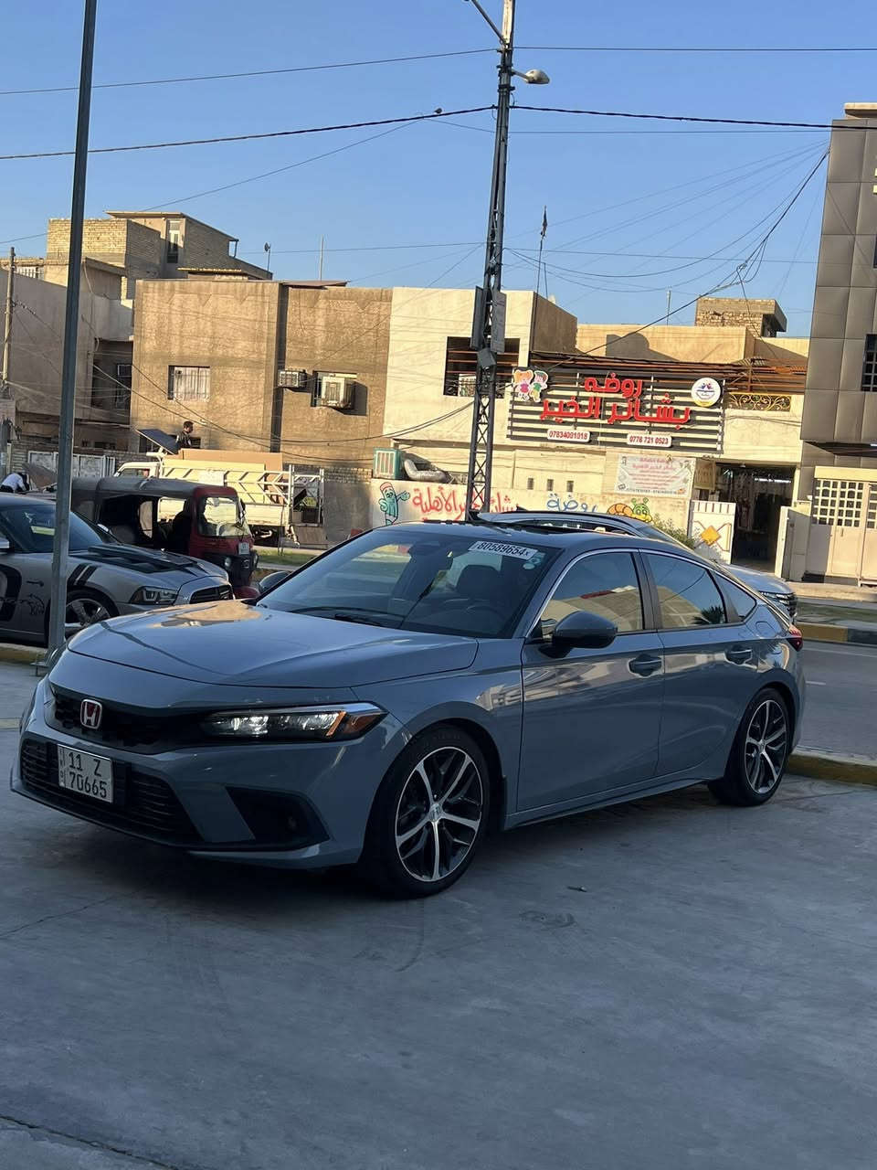 سلام عليكم للبيع هوندا سفك هاج باك وارد امريكي موديل 2023 ماشيه 49kmحادثه لبنيد ربع منه معمر ومصبوغ نفسه وقبق لصندوق كلير مال امريكا 
مواصفات البيع بل المده فقط البيع بل المده فقط 
مكينه 1500تيربو 
بصمه تشغيل وتشغيل عن بعد 
شفتات ستيرن 
شاشه كبيره 
كشنات جلد 
فتحه سقف 
كامره خلفيه 
رادرات جانبيه 
حساسات اماميه خلفيه 
مانع تصادم 
تحديد مسار 
تحديد سرعه كروز 
مانع انزلاق 
اناره ترحبيه 
هند بريك كهرباء 
اوامر ضوئيه 
4نظمه قياده 
كشن كهرباء 
شفتات ستيرن 
فول تحكم ستيرن +تدفئه ستيرن 
شحن واير ليس.            كشنات اثنين كهرباء.  كشنات وره تدفئه. تنباع بل المده فقط تنطي فلوس والباقي يقبه عليك 4 شهر او ثلاث اشهر ***********7 وتساب مفتوح صور حادث مرفقه ب منشور
