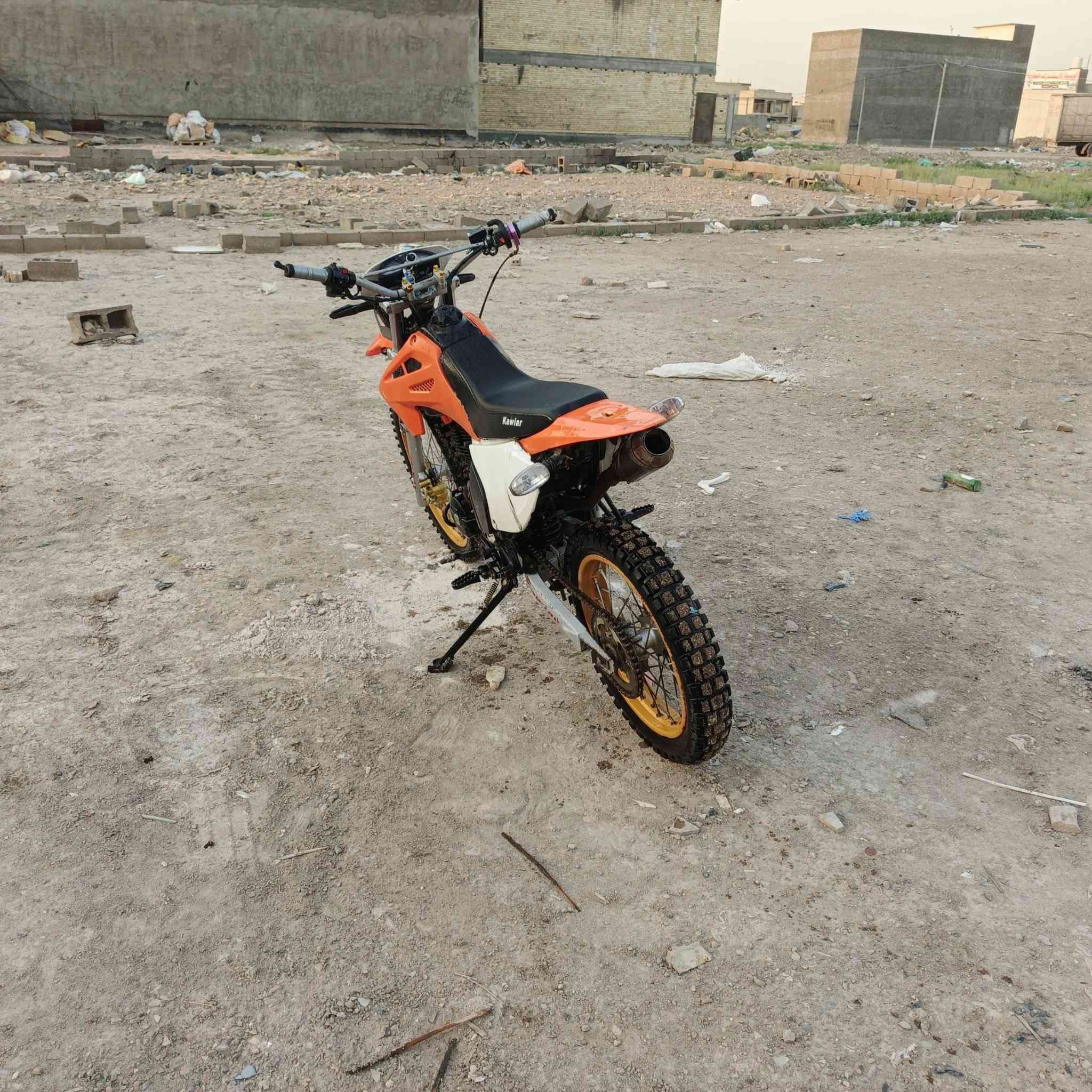 سلام عليكم للبيع قفاز كواير موديل 2024مكينة 250 نمرة 3بطناش لا نضوح ولا تنقيص بيهة نواقص بصيطة باتري وصوندة مال بريك امامي بيهة نواقص كلش بصيطة السعر 750او بيهة مجال مكاني بغداد بياع تقاطع درويش التصال ***********
