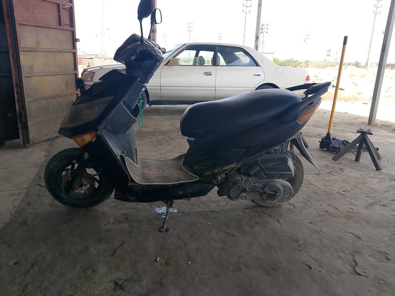 دراجه للبيع مجفته تجفيت مضبوط بوش وبستم ورنك كله جديد باتري جديد الدراجه نكره سلف للبيع او مراوس بدراجه ايراني  مكاني الهوير شلهه الحجاج السعر 250 للتصال ***********
