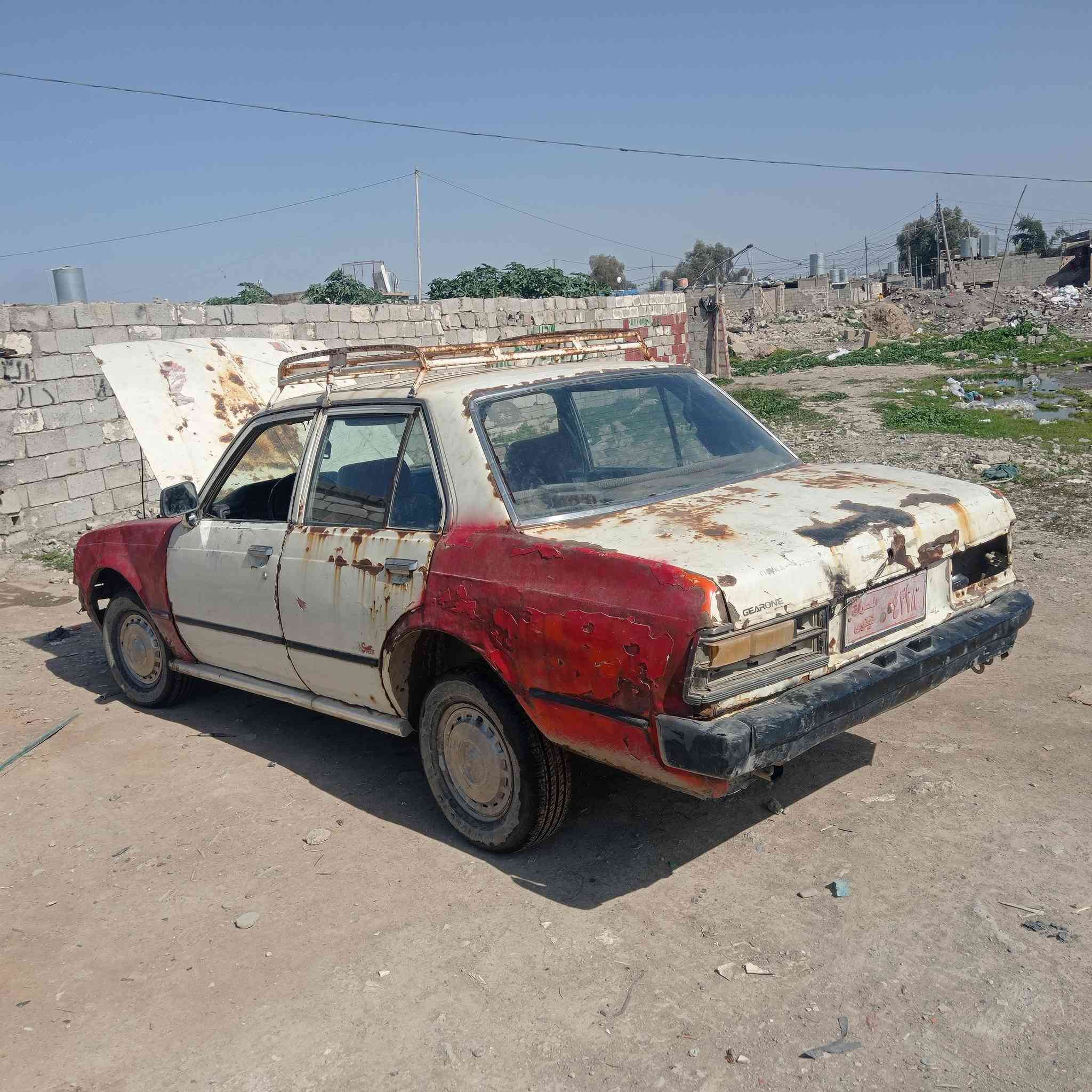 سلام عليكم كرونه موديل 81 شرط محرك كير بطاقه بنزين بيها محرك مابي عيب  جاهز سنويتها ساقطه مكفوله سرقه وعشاير سعر 1300  شراي. اتصل ***********
