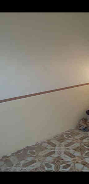 بسم الله الرحمن الرحيم
اعلان  ... دار للبيع 
دار للبيع المساحة ١٠٠ متر 
صحيات داخلي وخارجي هاذ المنشور قديم بل جدية جام لكل شبابيك والنضافة فول سيراميك وهستوة طالع البنة منة الله شاهد 
شارع المطار القديم مقابل اسواق السفير 
شارع حسينية البصراوي
للاستفسار الاتصال على الرقم/ ***********
