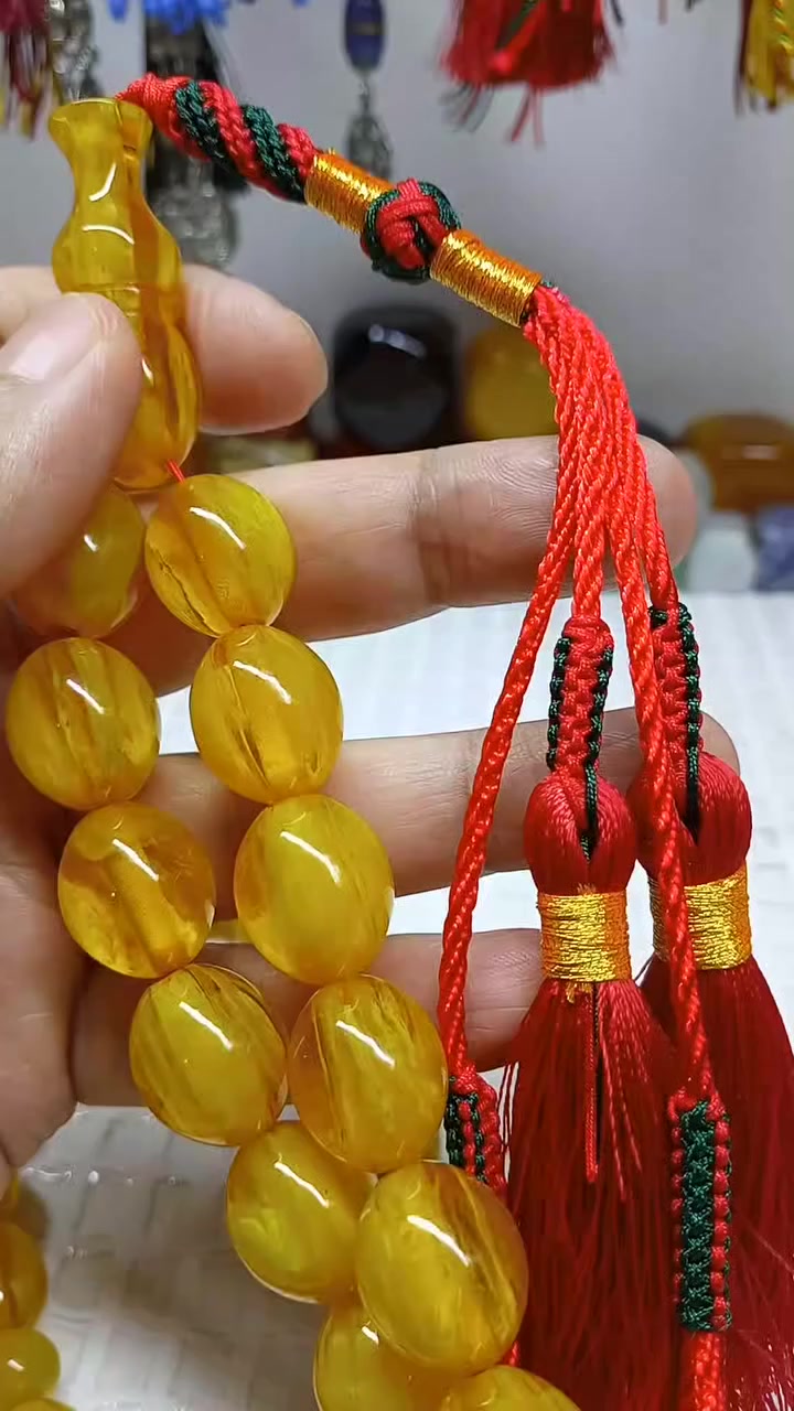 السلام عليكم
مسباح فاتوران عرگ دخاني مساطب خامه اصليه شرط الصلابه والطكه والملمس والعطاب كركوشه خليجي قطعه جمال ودلال خامه وفخامه 
الوزن 95 الف القياس 15/18 العدد 33 خرزه 
السعر 25 الف يتوفر خدمة توصيل كافة المحافظات 5 الاف


**إذا كنت صاحب هذا الإعلان وتريد حذفه لأي سبب، رجاءا أرسل رسالة إلى الدعم الفني**