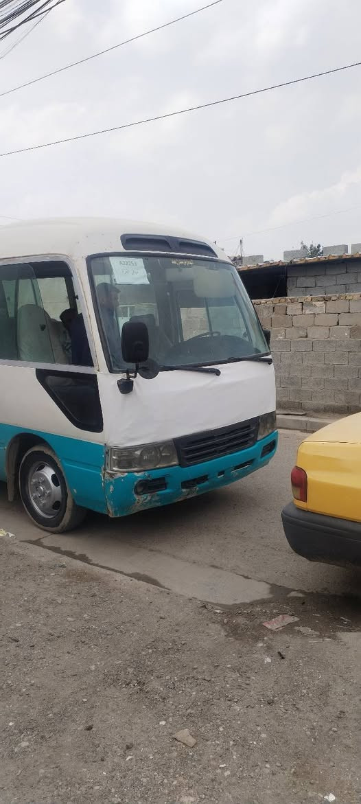 سلام عليكم للبيع كوستر صيني ٢٠٠٥ مكينه كير ياباني جمره منضومه غاز ٨٠لتر ويل ناصي تحويل مباشر مكان بغداد جسر ديالى *********** سعر ٩٥ بيه مجال
