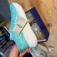 مقاسات 41-40-42 • استرجاع وكالة • توصيل