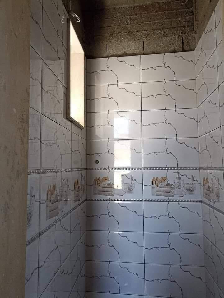 السلام عليكم ورحمة الله وبركاته #شغلنه_انشالله_يعجبكم 
شغل لبخ سمنت جص بورك كاشي سيراميك ترميم تفليش تطبيك مقرنص ارضيات بناء بلوك طابوك صبغ لبخ وجهات نشتغل كافه العمل درجة اولى سرعه ونضافه اتصل خادم ***********

