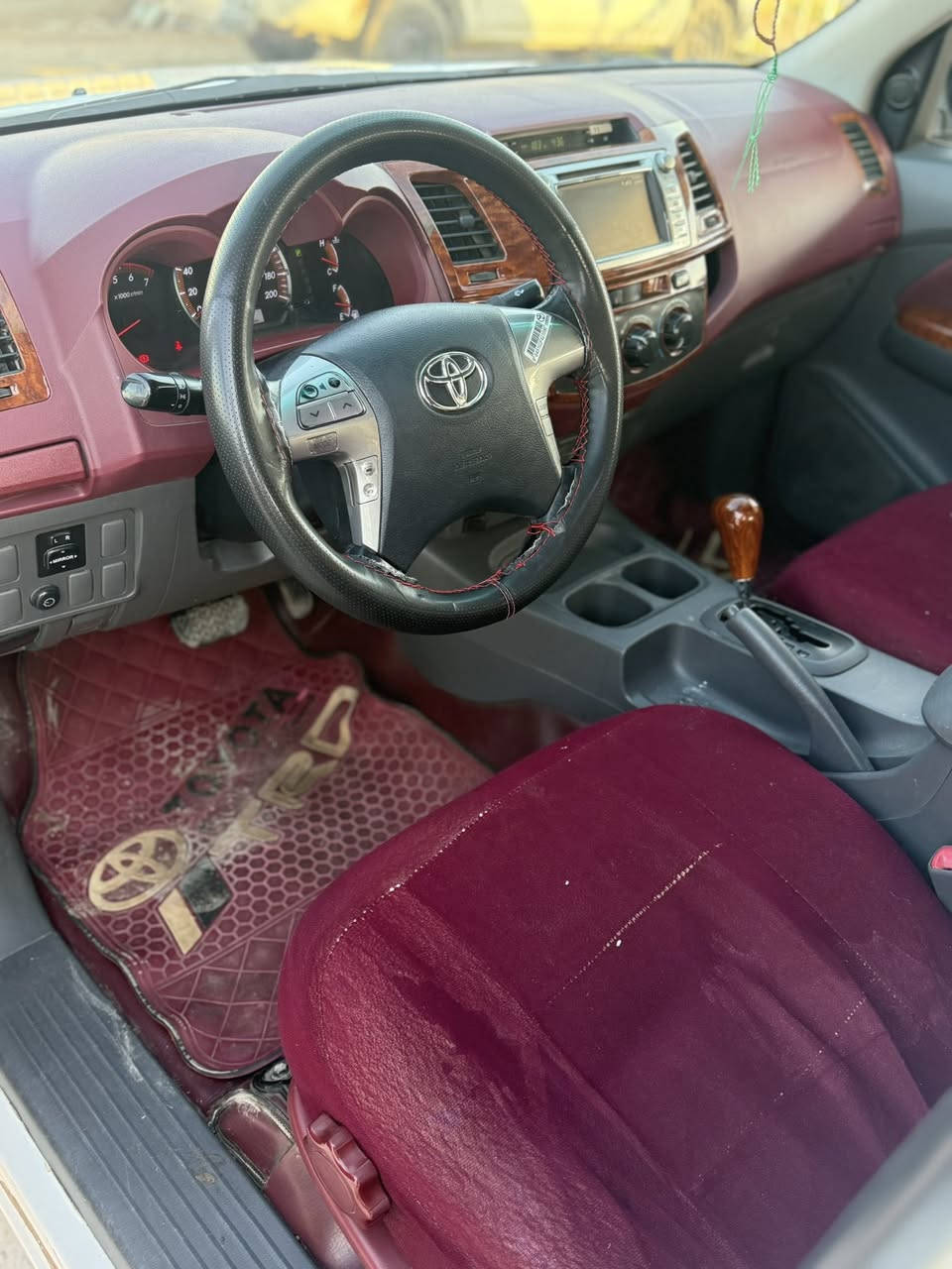 بيكم تيوته كويتي 14سياره شاصي 19       كلش جديده رقم بغداد سنويه جديديه    
كير اوتماتيك  كير مكينه كفاله حداديه خير من اللَّه
مكانها بغداد راشديه  ماشيه 239حقيقي كير مكينه حداديه تخم تاير بلاد  مكانها بغداد راشديه  سعرها 215وبيها مجال بيها بارد شويه 
***********
