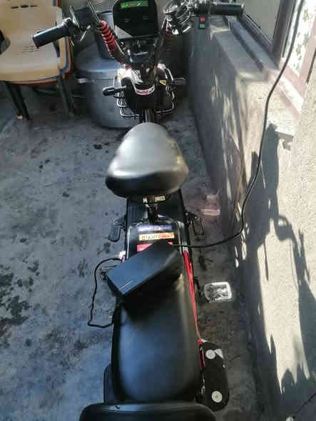 سلام عليكم ورحمة الله وبركاته
شلونكم اخوان الأعزاء
دراجة شحن للبيع
نضافة 100 💯
5 بطاريات جديد مال شركة ما مبدل
استعمال شهرين فقط موجود الوصل 
كاملة مكملة كل عيب ما بيهة
للاستفسار تعال خاص
رقم الهاتف ***********
