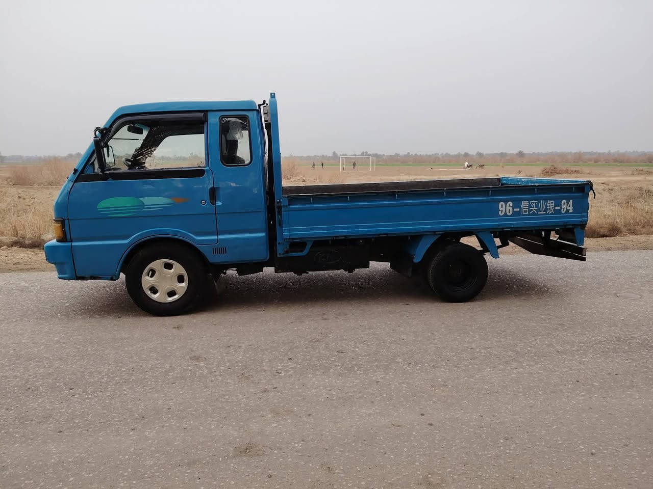 سلام عليكم كيا موديل 94رقم بغداد باسمي سنويه ل29 مكفولة من ضربه مكينه وكير مكفولات وشاصي وبور جاهزة من كلشي مابيه نقص عارضه ب57وبيه مجال مكاني بابل سده الهنديه ‏‪***********‬‏
