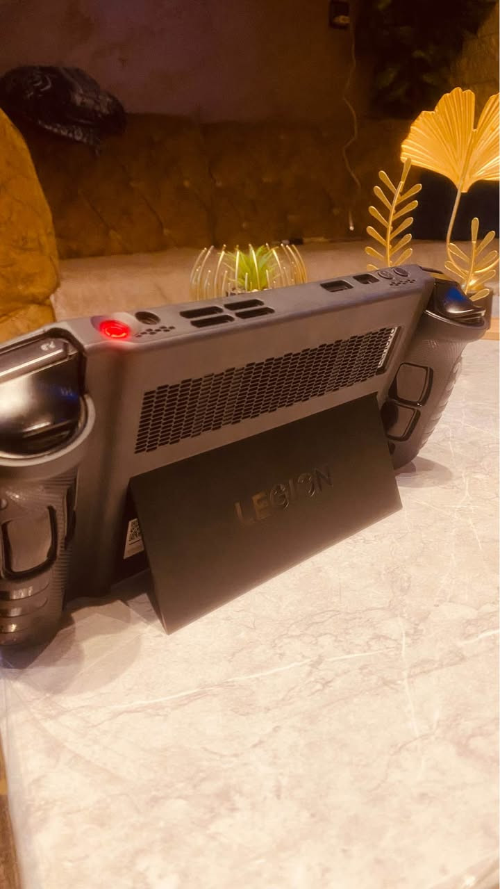 جهاز Lenovo ligon Go نضيفف اخو الجديد يجي وياه لاصق شاشه مع درع كامل للجهاز النوعيه الغاليه + شاحنته الاصليه 65W + كارتونته موجوده + يجي مع بكج العاب ستيم وابرز العاب البكج لعبة كرمسون دزرت ذاكرة الجهاز 512 كيكابايت مكاني بغداد الجهازز ملحقاته ((((كامله ))))مبيه اي نقص وانطي بيه ضمان الف سنه بغداد, العراق


**إذا كنت صاحب هذا الإعلان وتريد حذفه لأي سبب، رجاءا أرسل رسالة إلى الدعم الفني**