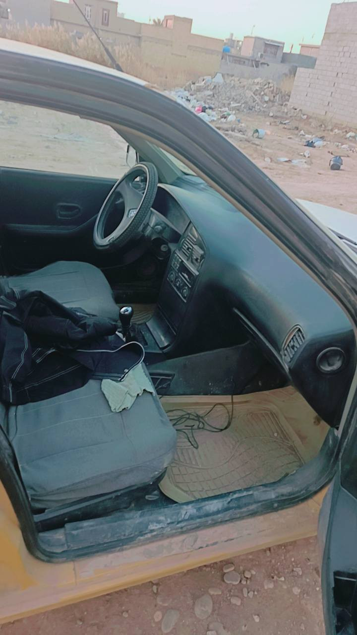 بيجو للبيع نضيفه كير محرك مشط نضاف تخم تاير راعيهه ماواصله مكان واسط عزيزيه 
***********
