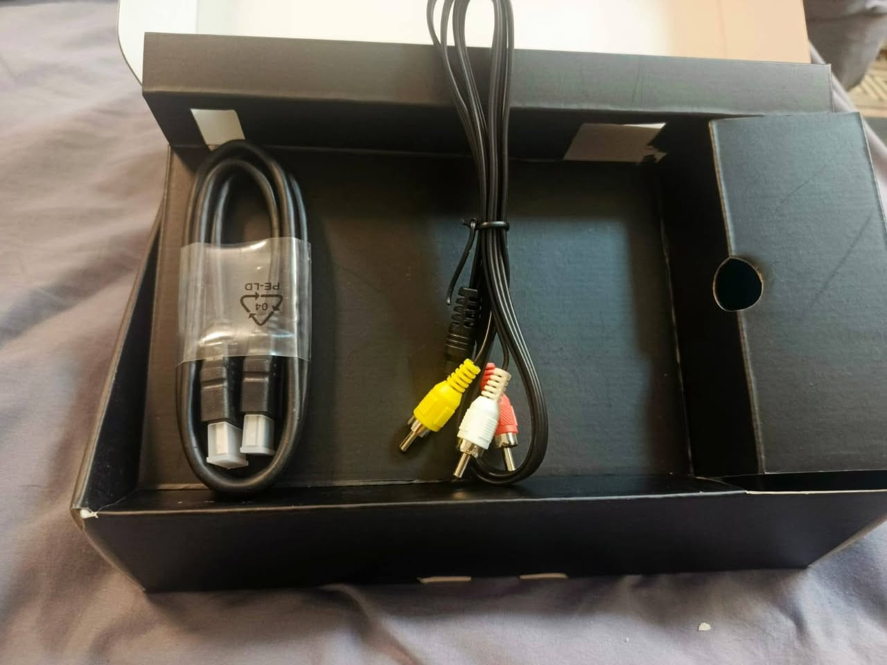 السلام عليكم
C Box
الاصدار الثالث نظام الاندرويد 
اخو الجديد ومن ضمنه ستلايت 
سينمانا الاصلية هي والمنصة ويوتيوب بدون اعلانات 
الجهاز  رسمي من شركة ايرثلينك 
٧٠ الف نهايتة 
بغداد حي الجهاد 
الرقم عل الخاص


**إذا كنت صاحب هذا الإعلان وتريد حذفه لأي سبب، رجاءا أرسل رسالة إلى الدعم الفني**