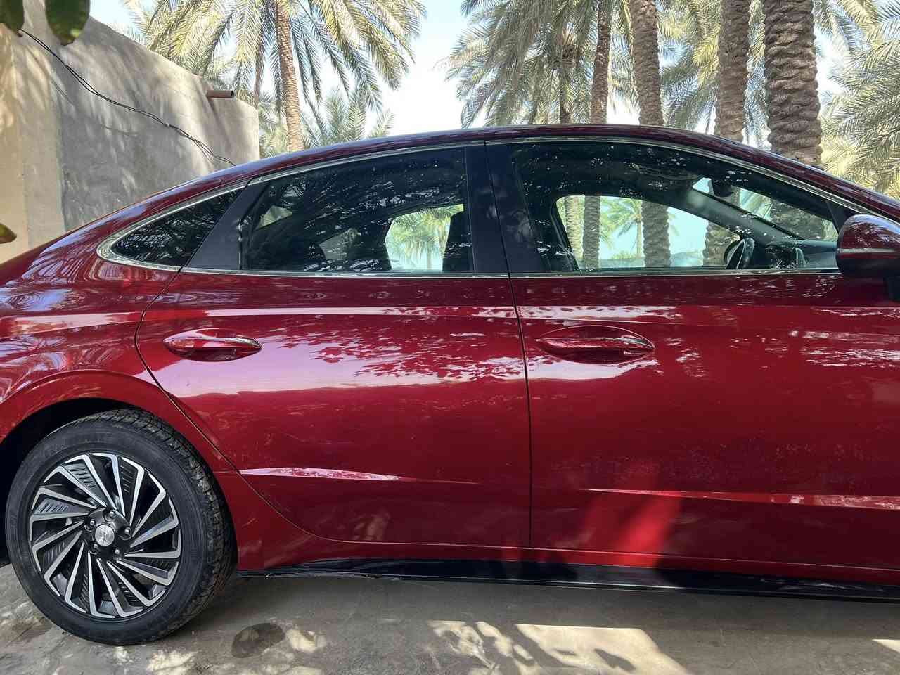 سلام عليكم 
سوناتا 2023 وارد أمريكي 
هايبرد 
حادثها بس بنيد مصبوغ يعني قطعه وحده بس 
وباقي كفاله 
موصفات سياره 
بصمه 
بصمه بيبان 
رادار جانبي 
رادار امامي 
رادار خلفي 
شاشه متصله كار بلي 
نقطه عمياء 
لايت زنون 
لايت اتو تشغيل عالي بل ضلام
قطعتين تبريد سياره فول عده فتحه 
السعر 165 وبيها مجال بسيط 
عنواني ديالى الخالص 
اتصال *********** 
تحويل ثاني يوم
