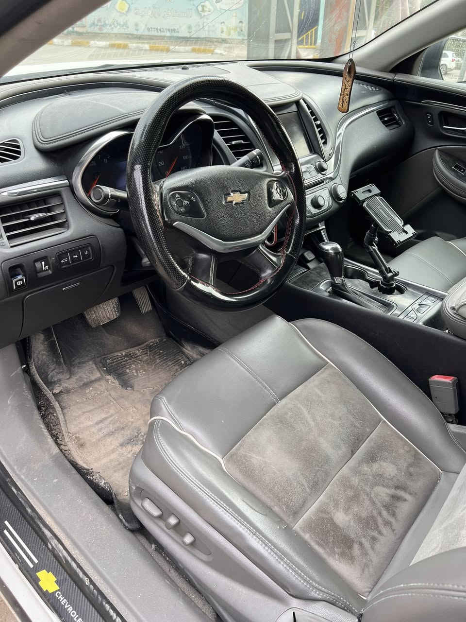 السلام عليكم 
امبالا 2014 الشكل الجديد رقم بغداد دولي بسمي فول مواصفات ماعده الفتحه والبصمه محرك خير من الله الكير فقط بي رجه من الثاني للثالث الباقي تمام شلعه وسرعه قطعتين صبغ اثر طخه خفيفه يم قبغ البانزين والجاملغ وقبغ الجنطه مفتوحات فقط تعيار الباقي مكفول لا دواخل ولا ضربه قويه 
السعر 123 وبيهة مجال المكان ديالى بعقوبه 
الاتصال (***********)
