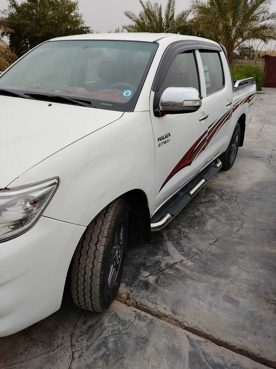 السلام عليكم سياره بيكم هايلوكس موديل 2012 كير عادي رقم بابل السعر 173  سياره جديده ومال جناي السياره ب اسمي والتحويل ثاني يوم الاتصال ***********
