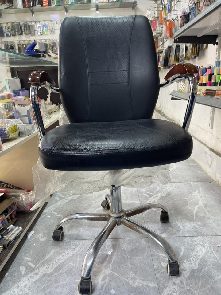 للبيع سعرو 70 
***********
