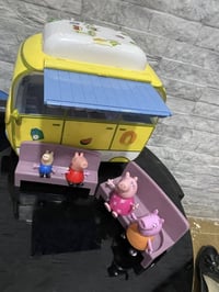 بيبا بيج • عربة عائلية • دمى العائلة