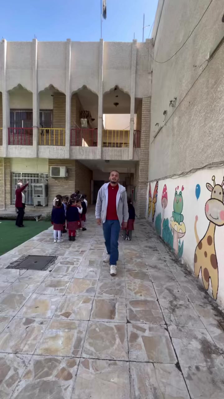 روضة لقاء العصافير تعتبر البرنامج التعليمي المكمل لمدرسة المبدعات الأهلية
كادر تدريسي متميز ويوجد نظام الحقيبة الفارغة للصفوف الأولية 
للاستفسار ***********
