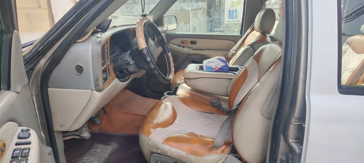 سلام عليكم
جمسي يوكن ٢٠٠٤
مكينه ٦١٠٠ كير الف
٨ براغي تبريد ويه السويج شرط ثلج
السياره رقمه بصره خطه نجف بصره لازال
اللون الاصلي شمباني صبغه جديده مرتبه
حساسات خلفيه كامره مراوح جمسي بلاد
كهربائيات كله شغاله ضفيره نضيفه
كشنات كهربائيه
فتحة سلايت شغاله 
دبل دايمنو اني مشتغله دبل بطاريه توزيع كهرباء عدل لا جهد ولا عته ولا صرف دايمنو
السياره عليه منضومة غاز شغاله ١٠٠ بال١٠٠
مكان السياره كربلاء البوبيات ***********
السعر ١١٥ وبي مجال حك الجيه
السياره خير من الله متعوب عليه هواي ترايه وين ميعجبك
