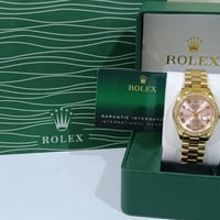 روليكس نسائي • ذهبي 18K • سويس ميد
