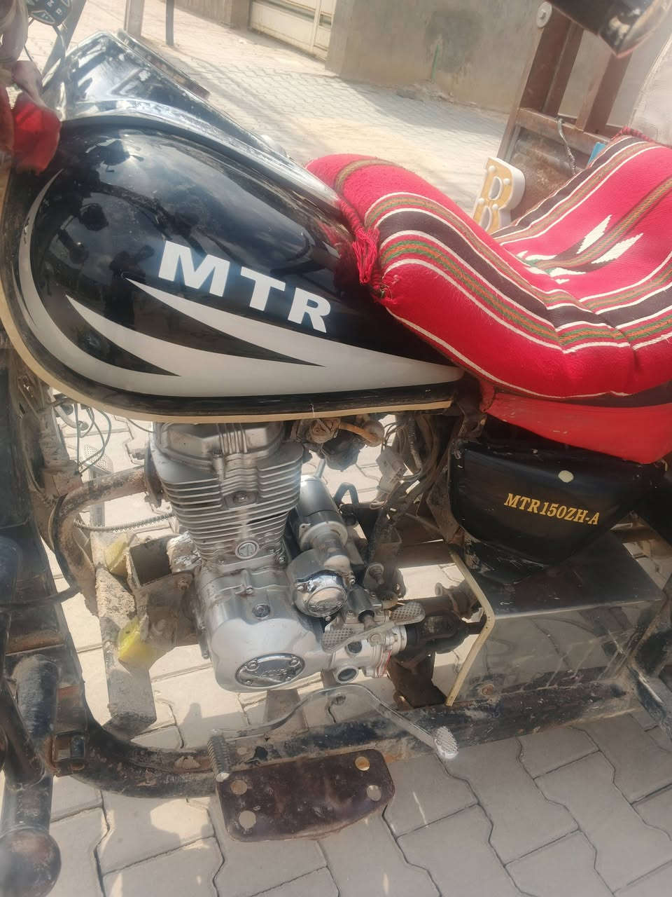 من رخصت الادم ستوته ام تي ار للبيع موديل 2013 شاصي مكفول ماعيزه شي وكيل حيدر جبرين اوراق سعر مليون و100 بي مجال ***********
