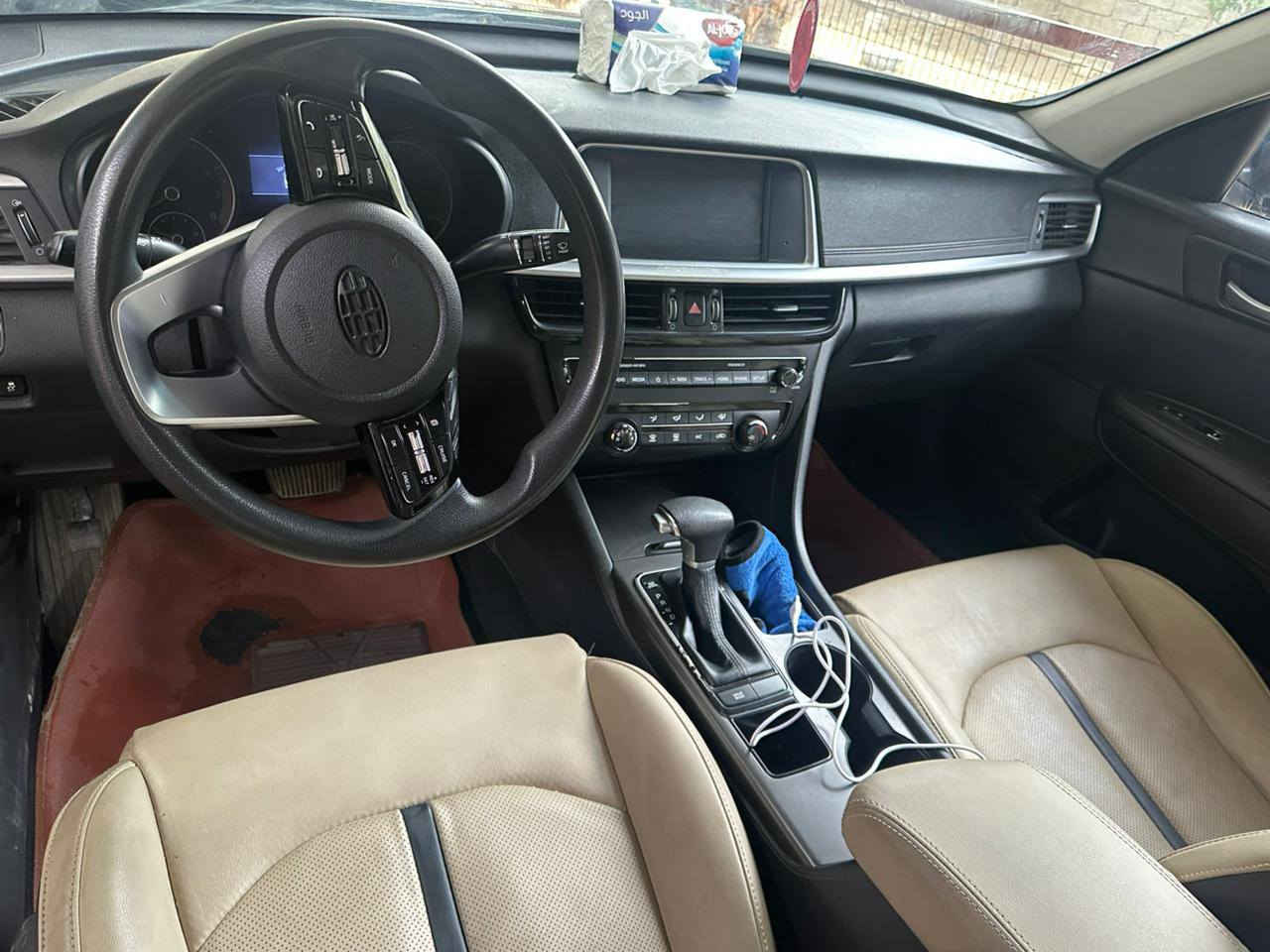 السلام عليكم
كيا أوبتيما وارد أمريكي  حادثها جاملغ  خلفي تخريب موديل 2019 للبيع 
فئة fe ومعروفة مواصفاتها 
مودات قيادة (نورمل ،ايكو،سبورت)
كار بلي 
تحديد مسار 
مثبت سرعه 
مانع انزلاق 
مانع اصطدام 
حساسات خلفية
رادارات جانبي وأمامي وخلفي 
السيارةماشيه 84  الف حقيقي 
السيارة بعدهي جديدة على ايدنا كير ومحرك خير من الله 
حدادية جديدة 
رقمها بغداد
السعر 130
العنوان بغداد الشعب بوب الشام
***********
