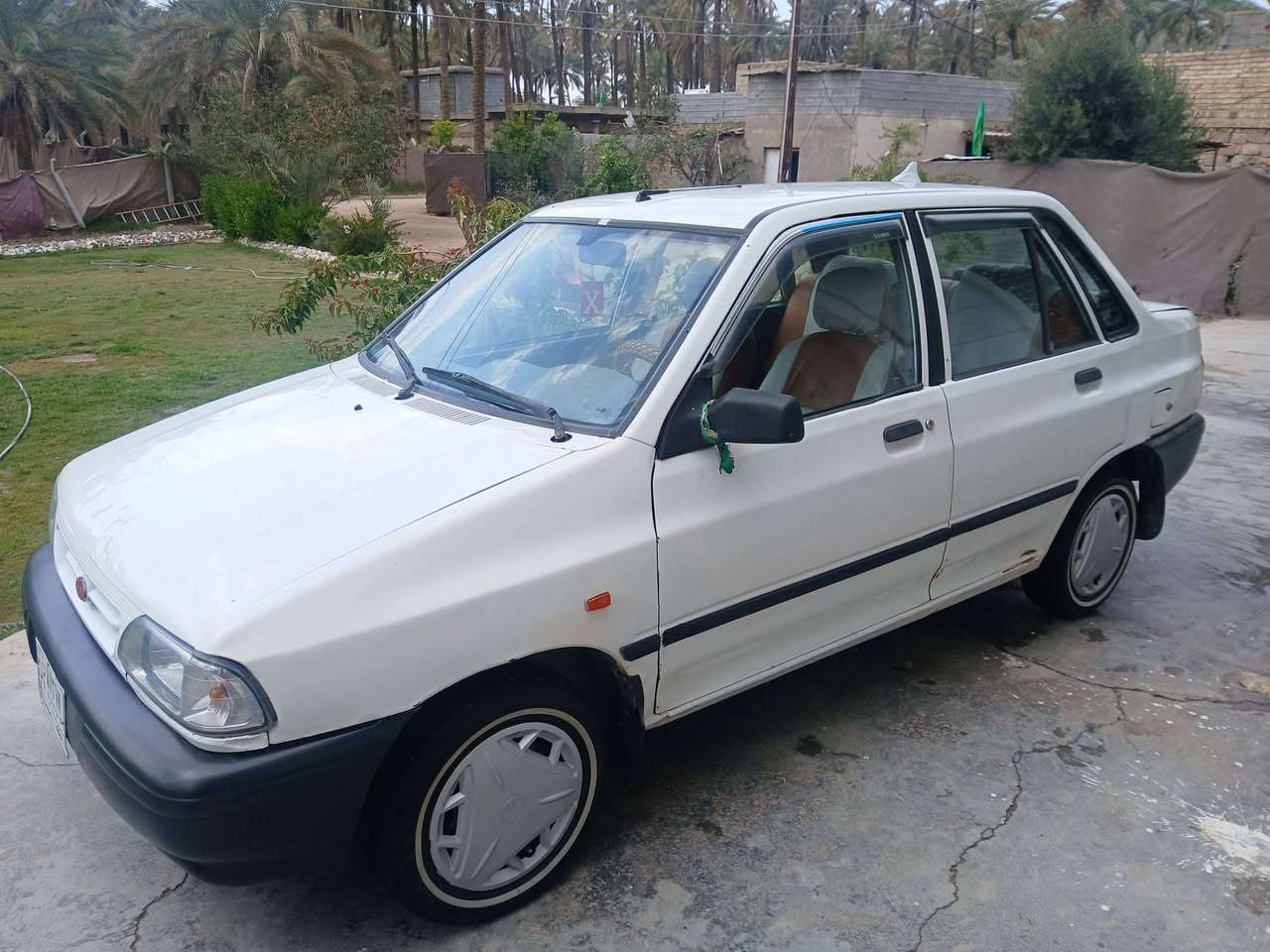 سايبة  2012رقم بغداد سيارة جديدة مابيه كل نقص مكينه جديدة وكير فول تبريد ثلج مكان السياره كربلاء الحسينية *********** السعر 40
